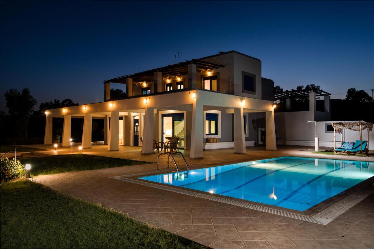 The "Perfect Beach House" Villa Lakhaniá Exterior foto