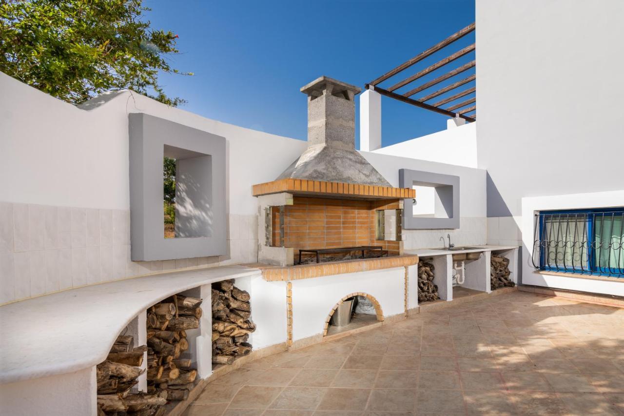 The "Perfect Beach House" Villa Lakhaniá Exterior foto