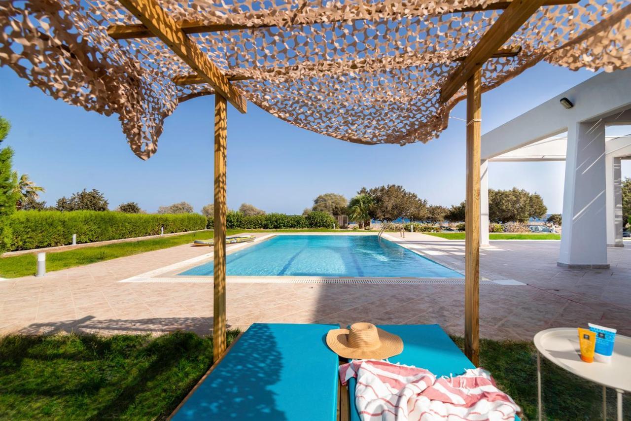 The "Perfect Beach House" Villa Lakhaniá Exterior foto