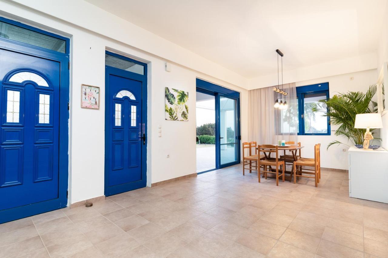 The "Perfect Beach House" Villa Lakhaniá Exterior foto