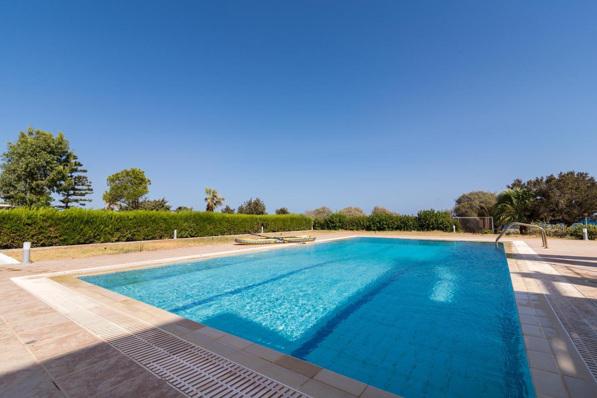 The "Perfect Beach House" Villa Lakhaniá Exterior foto